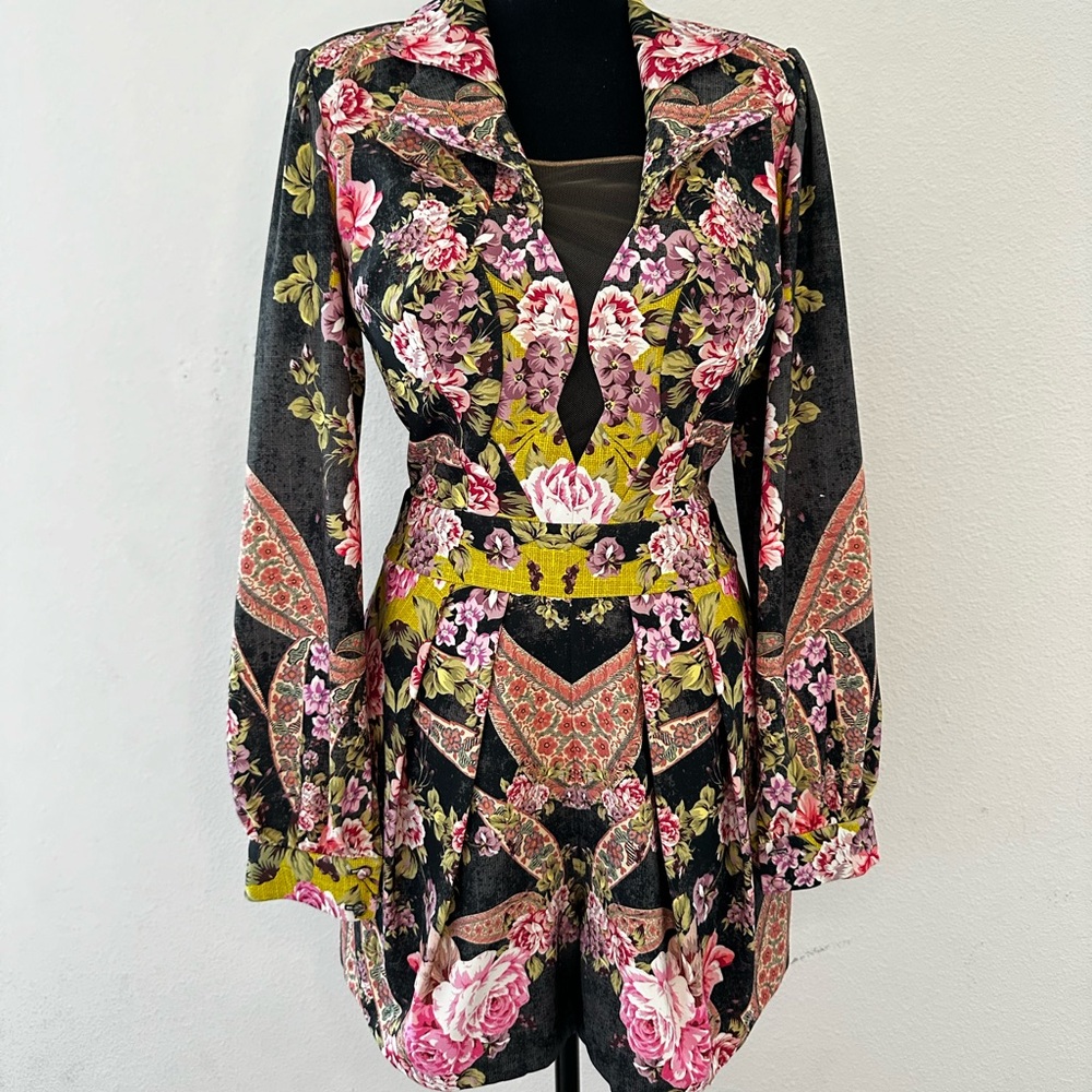 PatBo floral print jumpsuit
Size: Medium
Never used